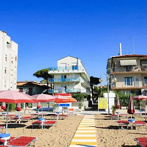 Sun House - Host Solution , Lido di Jesolo Itálie