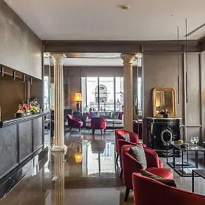 Colonna Palace Otel