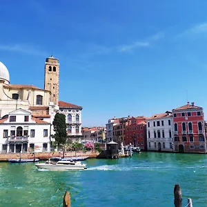 Zen Grand Canal Pansiyon
