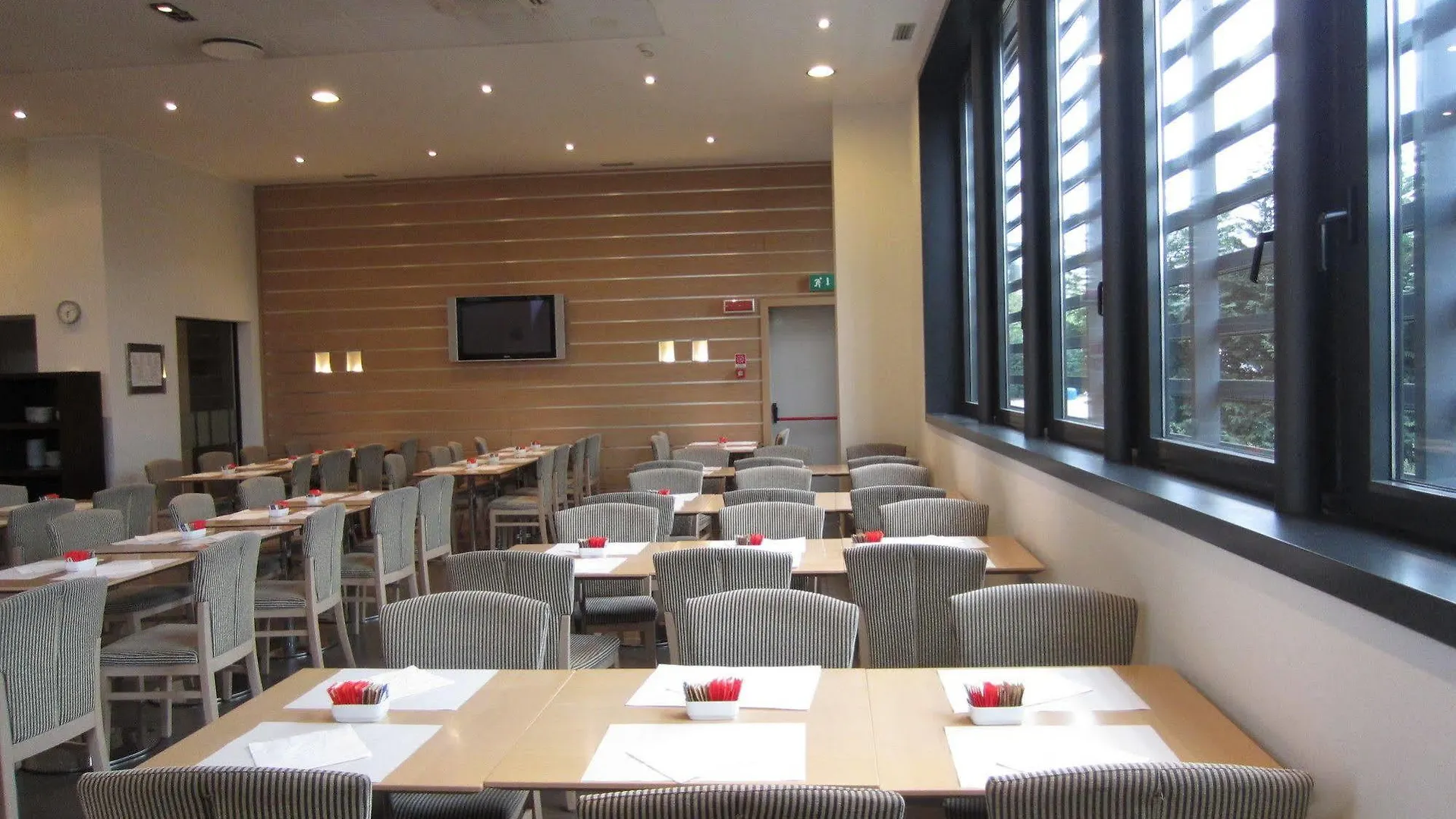 IH Hoteles Milano Gioia 4*,  Italia